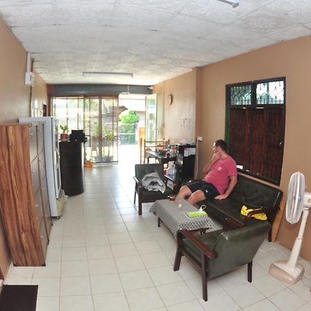 Sharky'S Hostel Pai Buitenkant foto